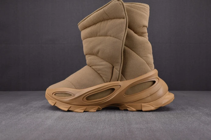 WellDesigned ad*s yeezy nsltd boot khaki gx 210