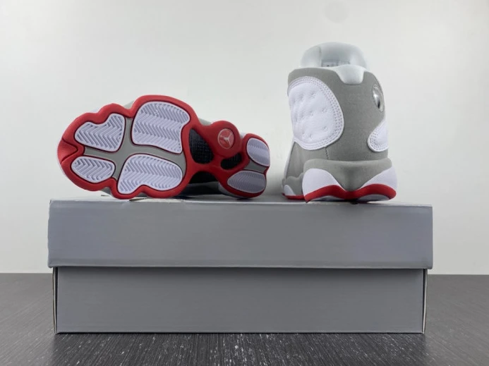 WellDesigned air jordan 13 “wolf grey” 414571- 1425