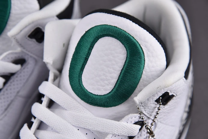 WellDesigned air jordan 3 retro oregon ducks pit crew white 1796