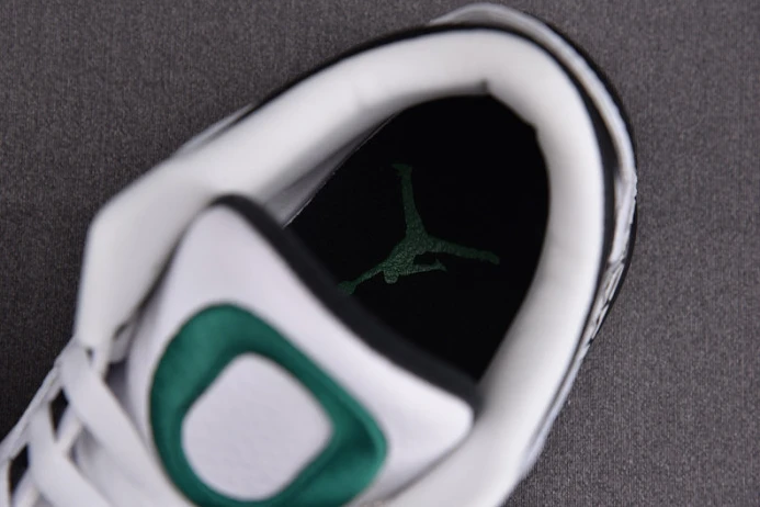 WellDesigned air jordan 3 retro oregon ducks pit crew white 1796