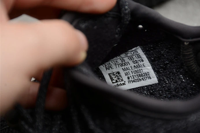 WellDesigned kids ad*s yeezy boost 350 v2 black “non-reflective”fu 164