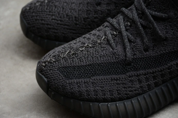 WellDesigned kids ad*s yeezy boost 350 v2 black “non-reflective”fu 164