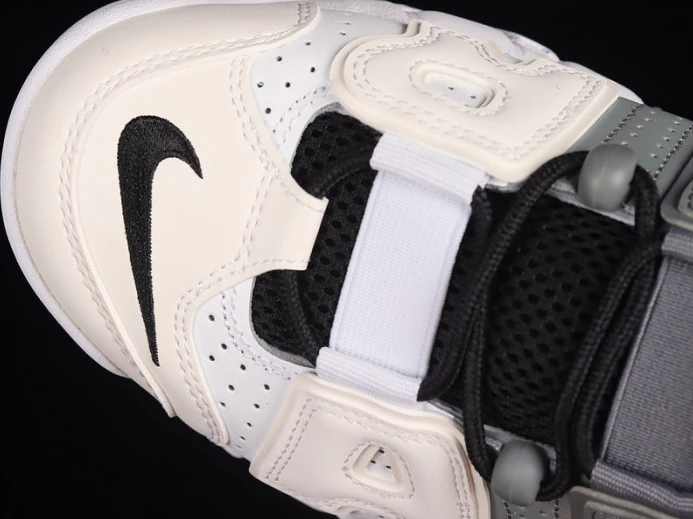 WellDesigned nike air more uptempo “tri-color” black-grey-white 921948- 3373