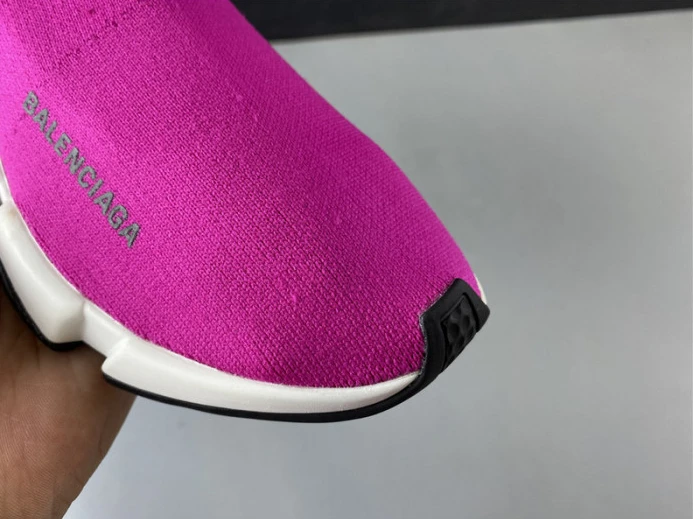 WellDesigned speed trainer sneakers 2069
