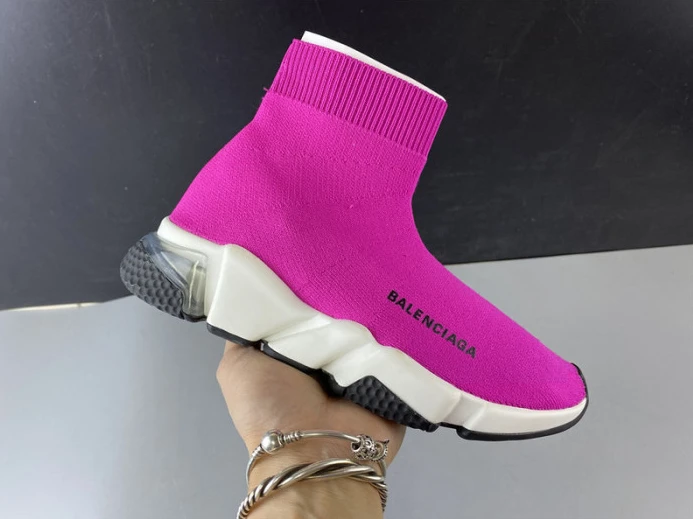 WellDesigned speed trainer sneakers 2069