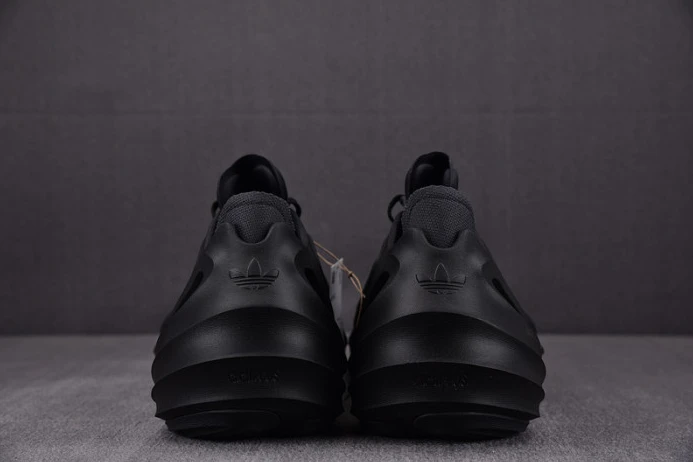 ad*s adifom q black carbon hp Popular 93