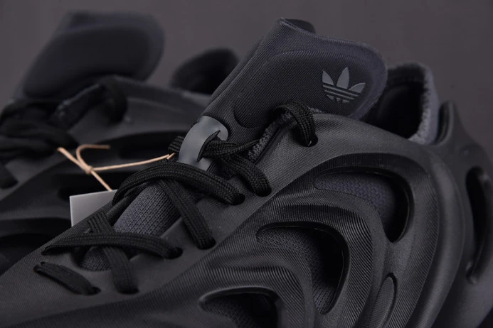 ad*s adifom q black carbon hp Popular 93