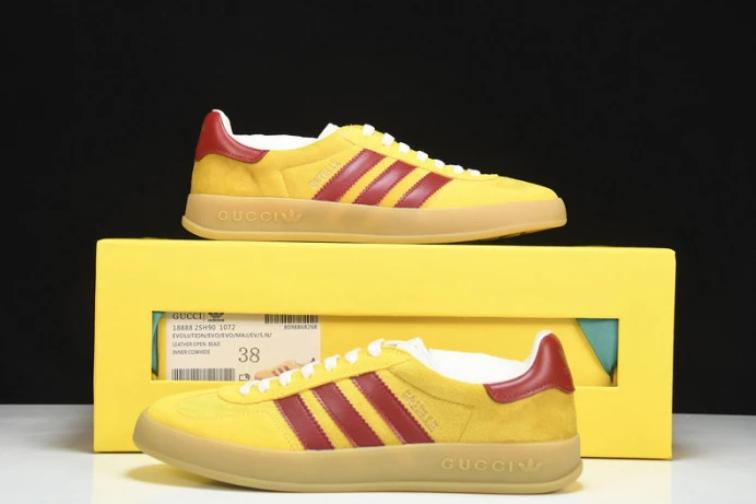 ad*s gazelle DailyWear 2853