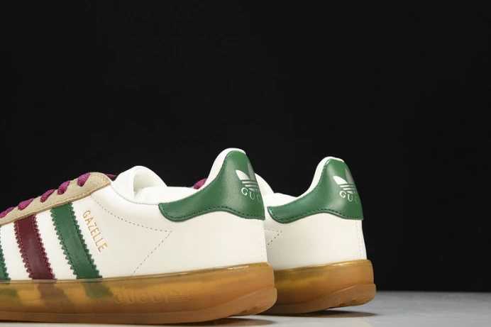 ad*s gazelle HighQuality 2857