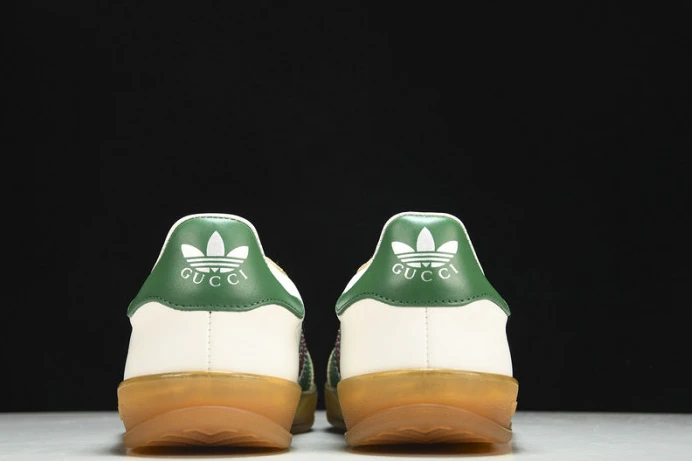 ad*s gazelle HighQuality 2857