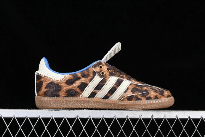 ad*s samba pony wales bonner leopard ie GoAnywhere 291