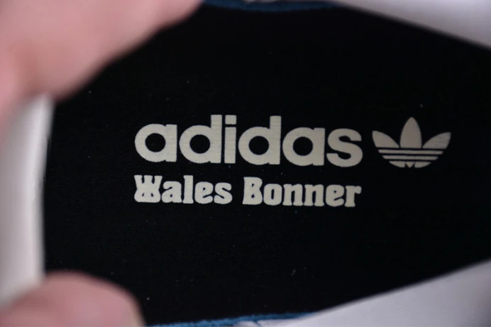 ad*s samba wales bonner studded pack cream white ig UrbanStyle 287