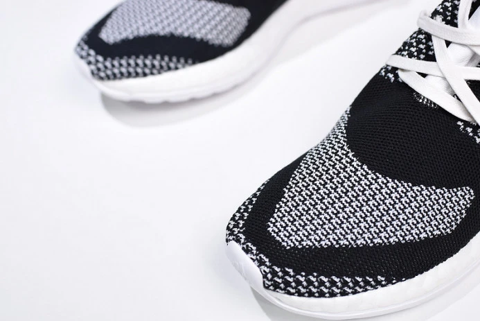 ad*s y-3 pure boost zg knit (black   white) aq GoAnywhere 203