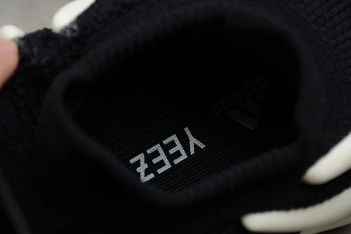 ad*s yeezy 450 cloud black h AllSeason 148