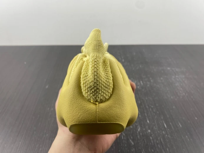 ad*s yeezy 450 sulfur hp SportInspired 143