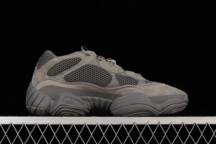 ad*s yeezy 500 “granite” gw StreetReady 100