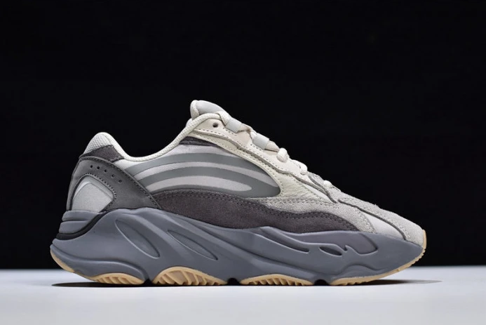 ad*s yeezy 700 tephra fu AllSeason 267