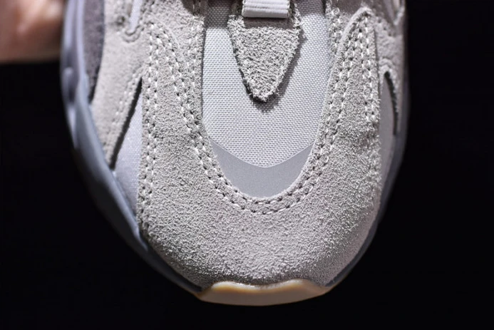 ad*s yeezy 700 tephra fu AllSeason 267