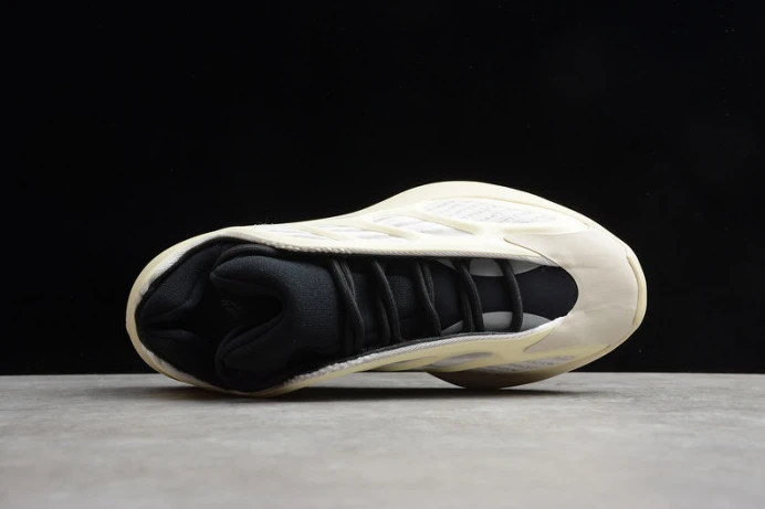 ad*s yeezy 700 v3 azael fw StreetReady 263