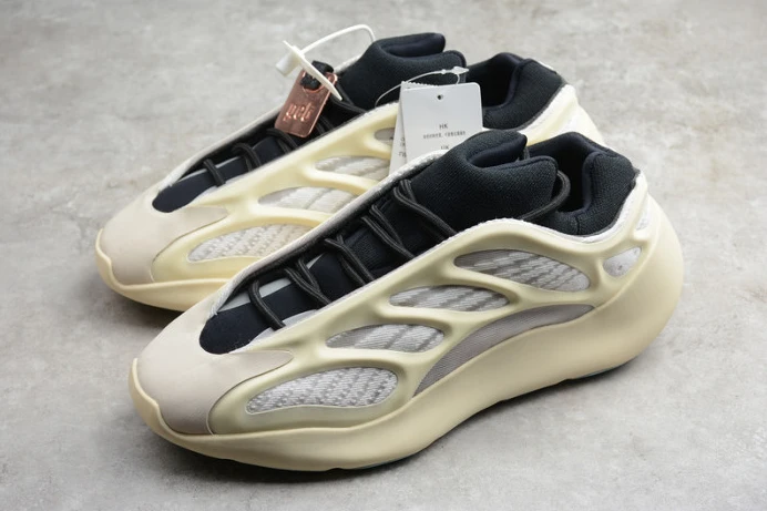 ad*s yeezy 700 v3 azael fw StreetReady 263