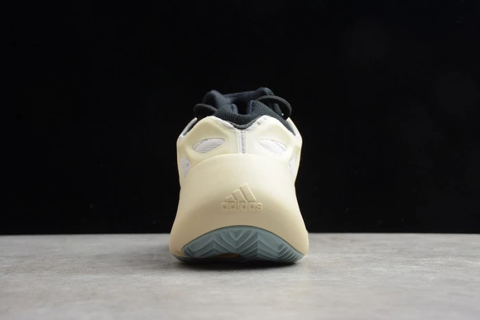 ad*s yeezy 700 v3 azael fw StreetReady 263