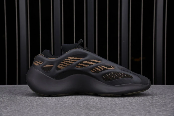 ad*s yeezy 700 v3 “eremiel” gy EasyMatch 185