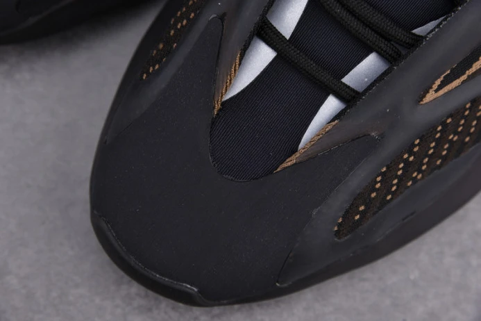 ad*s yeezy 700 v3 “eremiel” gy EasyMatch 185