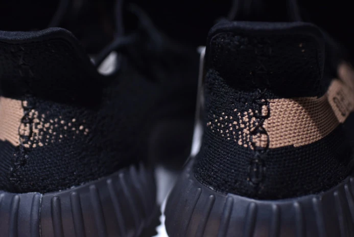 ad*s yeezy boost 350 v2 black copper by Trendy 258