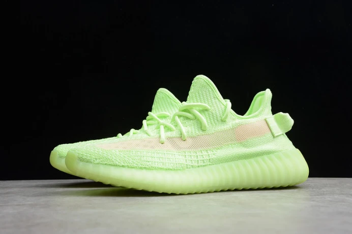ad*s yeezy boost 350 v2 glow in the dark eg UrbanStyle 247