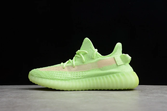 ad*s yeezy boost 350 v2 glow in the dark eg UrbanStyle 247