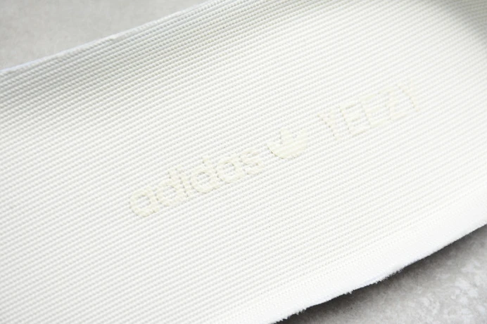 ad*s yeezy boost 350 v2 lundmark (non reflective) fu Fashionable 245