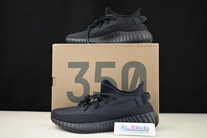 ad*s yeezy boost 350 v2 onyx hq EasyMatch 117