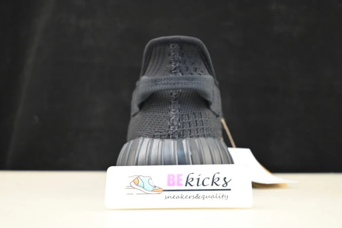 ad*s yeezy boost 350 v2 onyx hq EasyMatch 117