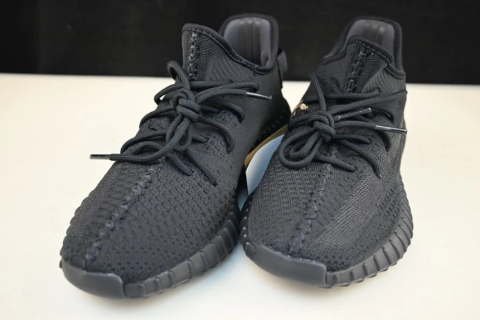 ad*s yeezy boost 350 v2 onyx hq EasyMatch 117