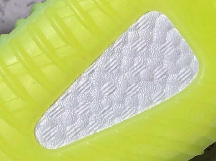 ad*s yeezy boost 350 v2 yeezreel fw NewStyle 225