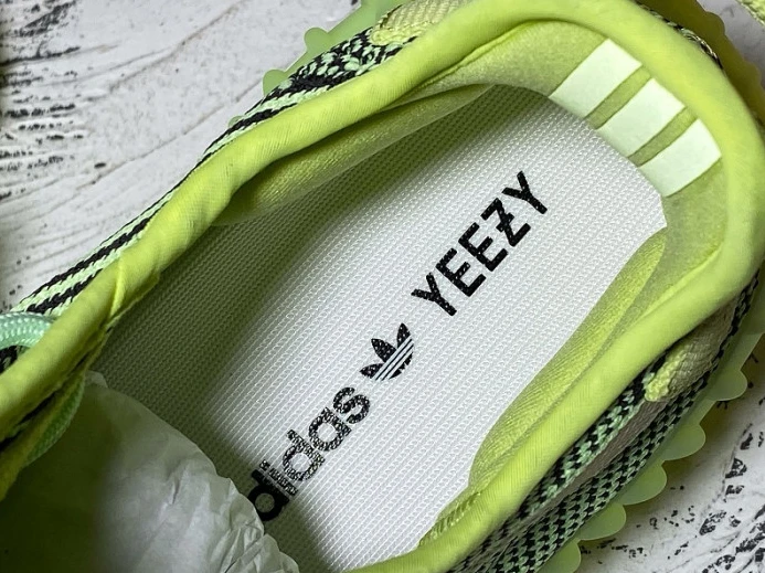 ad*s yeezy boost 350 v2 yeezreel fw NewStyle 225