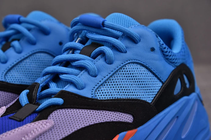 ad*s yeezy boost 700 "hi-res blue" hp Trendy 174