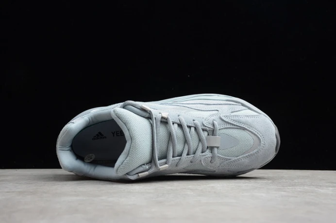 ad*s yeezy boost 700 v2 hospital blue fv SmartChoice 265
