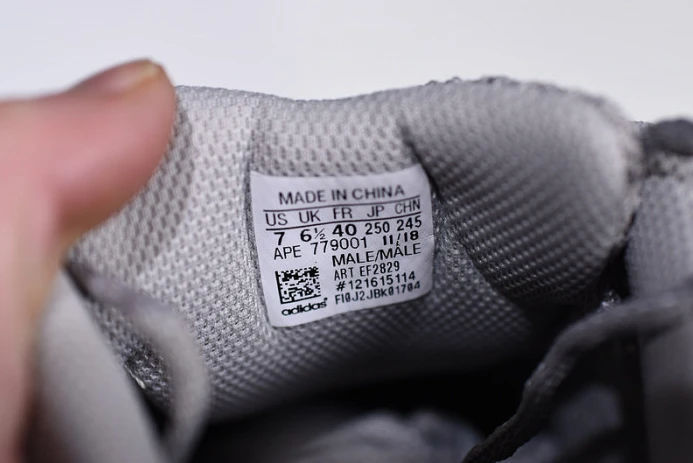 ad*s yeezy boost 700 v2 static ef NewStyle 271