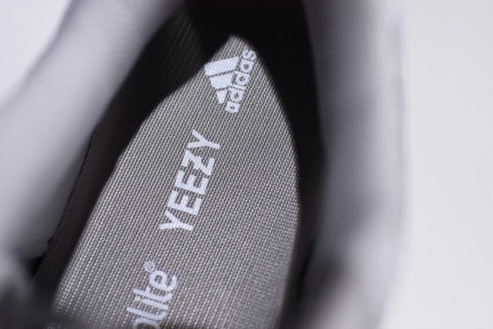 ad*s yeezy boost 700 v2 static ef NewStyle 271
