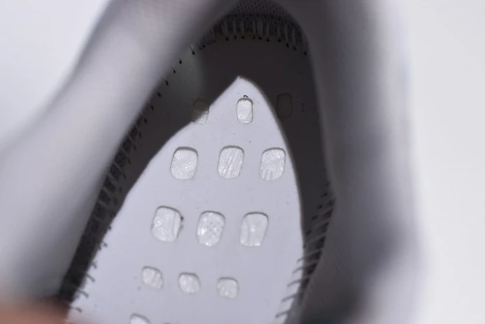 ad*s yeezy boost 700 v2 static ef NewStyle 271