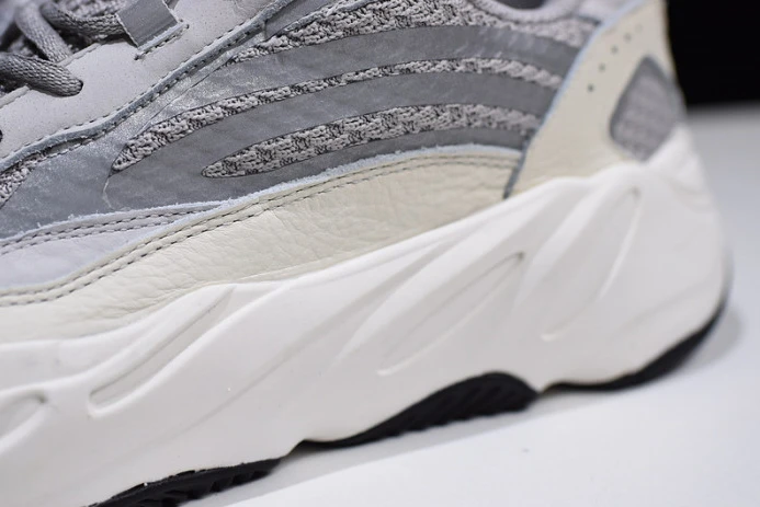 ad*s yeezy boost 700 v2 static ef NewStyle 271