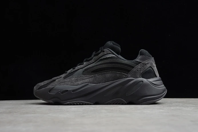 ad*s yeezy boost 700 v2 vanta fu WellDesigned 272
