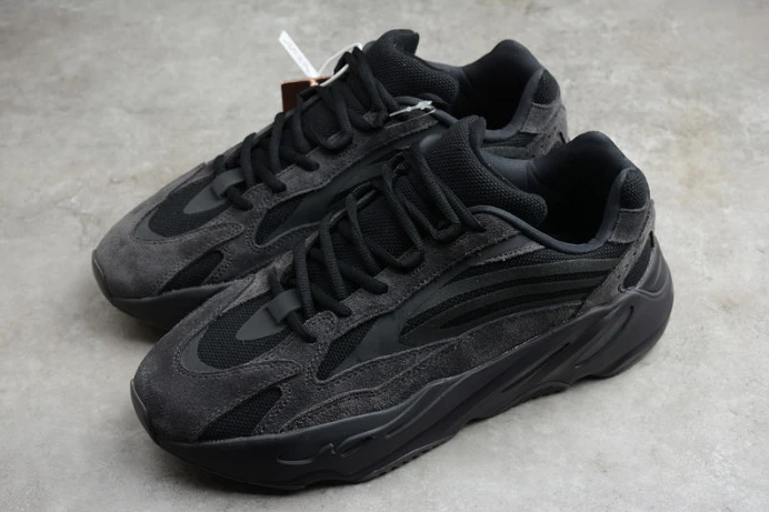 ad*s yeezy boost 700 v2 vanta fu WellDesigned 272