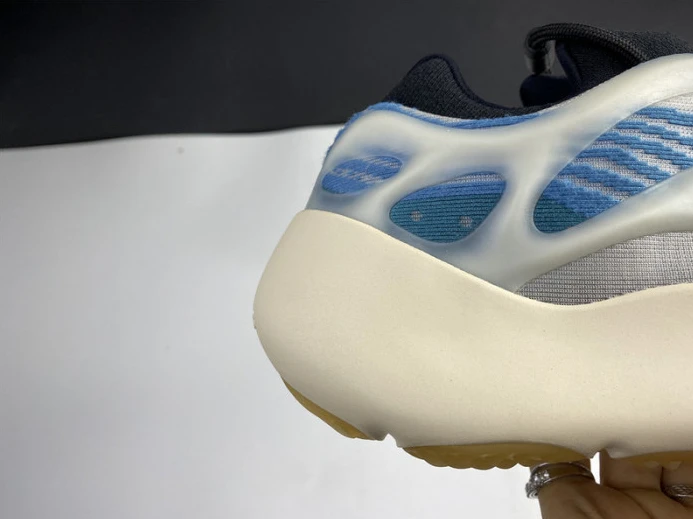 ad*s yeezy boost 700 v3 kyant gy TopPick 188