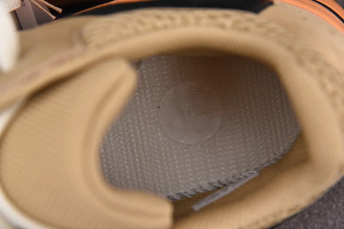 ad*s yeezy boost 700 “enflame amber” gw BestValue 182