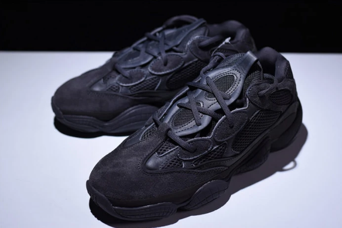 ad*s yeezy desert rat 500 utility black f UrbanStyle 108