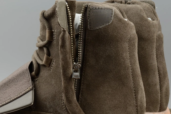 adidas Yeezy 750 Boost Light Brown BY SmartChoice 375