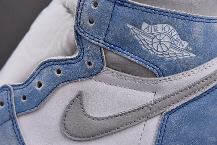 air jordan 1 high og “hyper royal” 555088- WellDesigned 1230