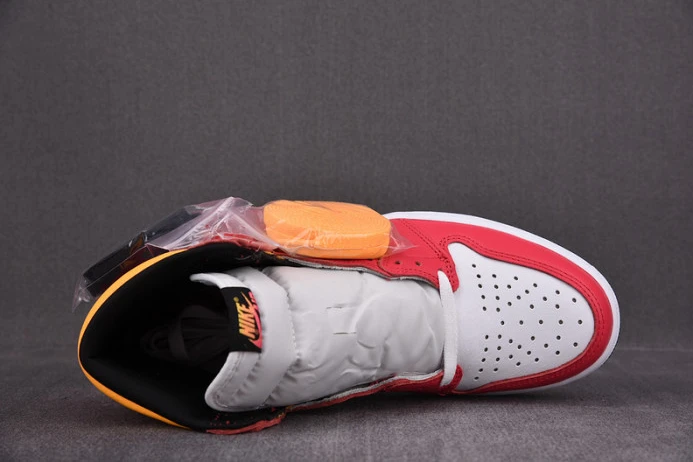 air jordan 1 light fusion red 555088- Trendy 1224